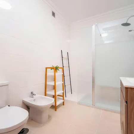 Casa Matiz - Colourful Hideaway In 3* Loule