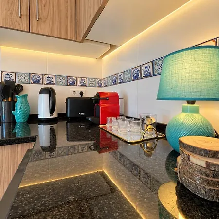 Casa Matiz - Colourful Hideaway In 3*